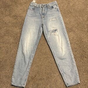 Levi’s High Loose Taper Jeans